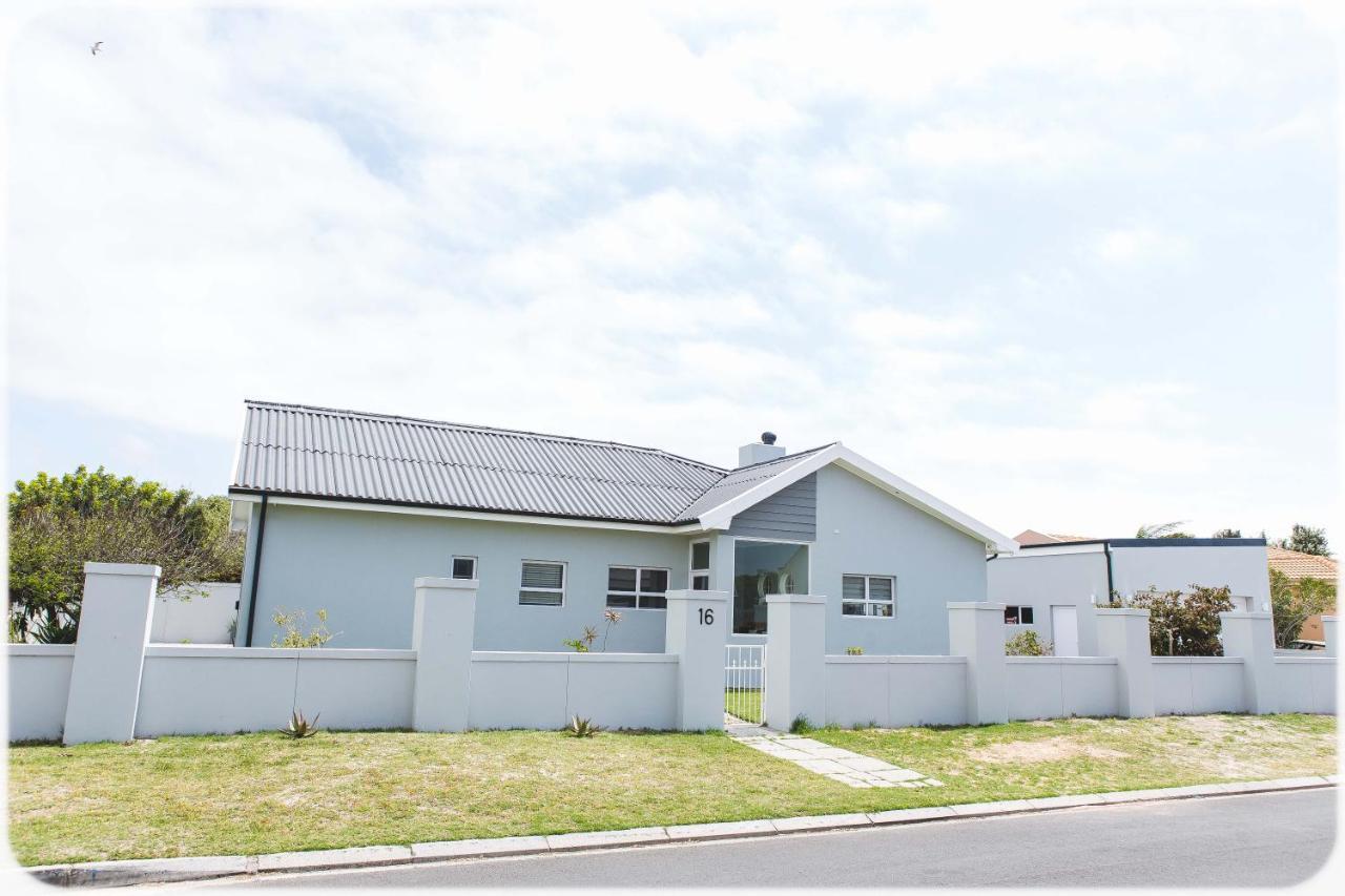 Wave N' Sea Villa Langebaan Buitenkant foto