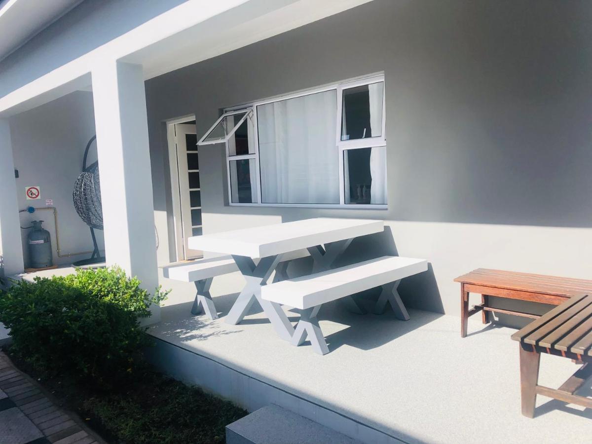 Wave N' Sea Villa Langebaan Buitenkant foto